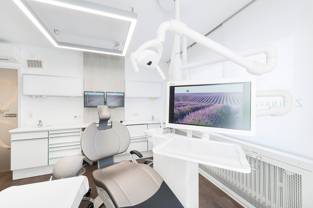 Zahnarztpraxis Friedrichshafen – Dr. Schwarzott – Praxisraum